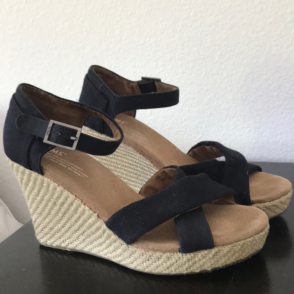 Black and Tan Tom’s Wedge Sandals